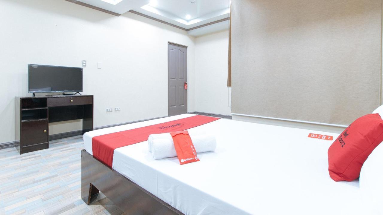 Reddoorz Plus At Canley Residential Pasig City Exterior photo