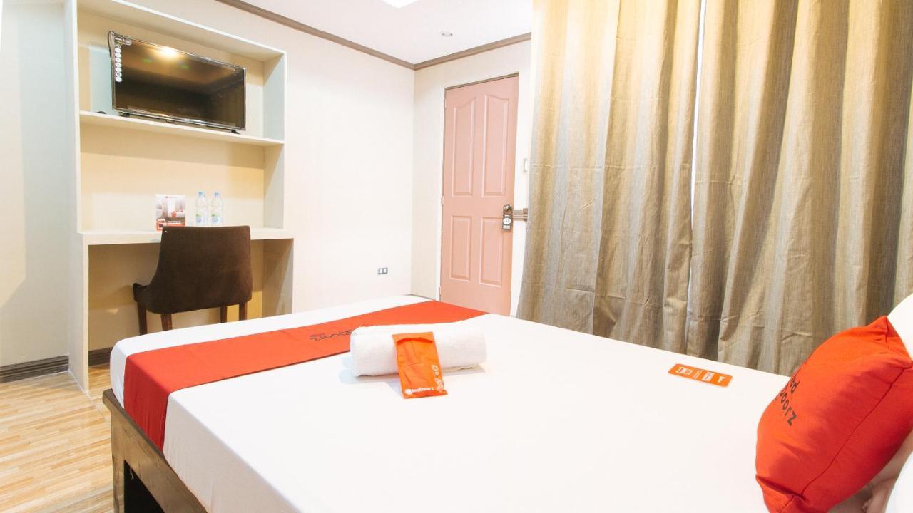 Reddoorz Plus At Canley Residential Pasig City Exterior photo