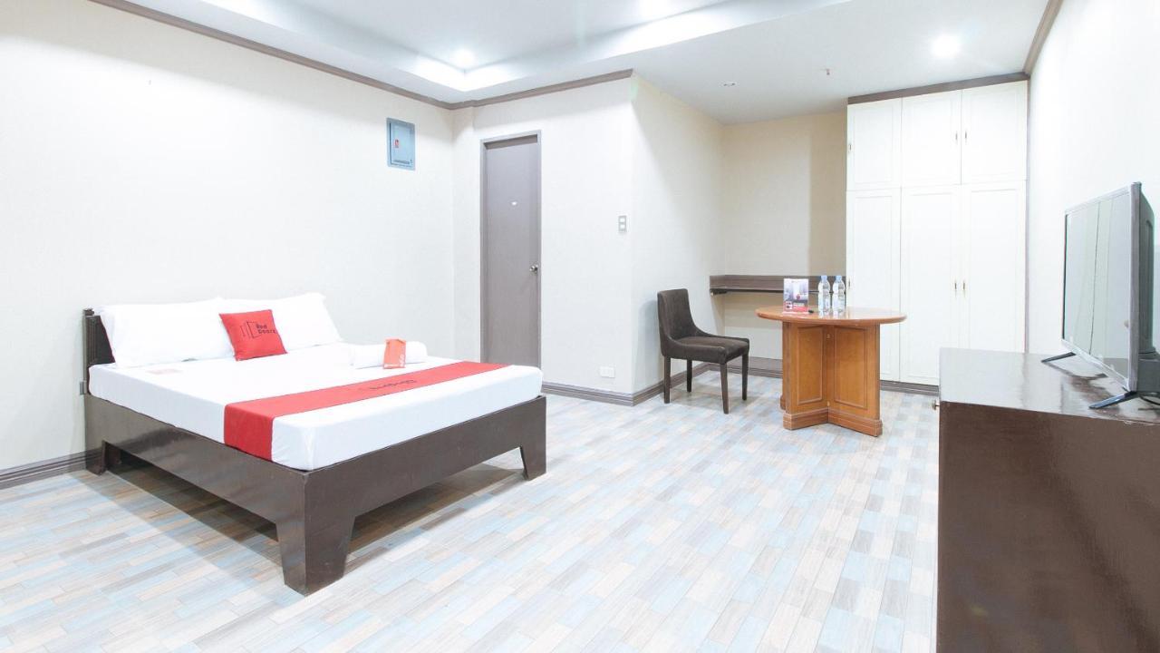 Reddoorz Plus At Canley Residential Pasig City Exterior photo