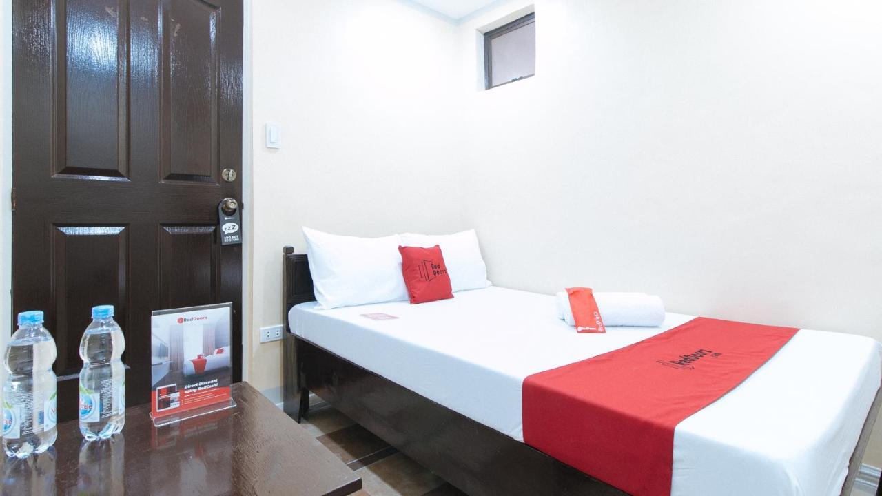 Reddoorz Plus At Canley Residential Pasig City Exterior photo