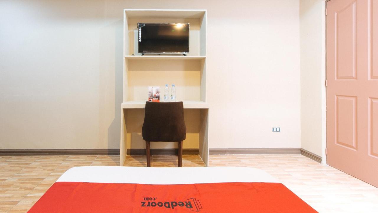 Reddoorz Plus At Canley Residential Pasig City Exterior photo