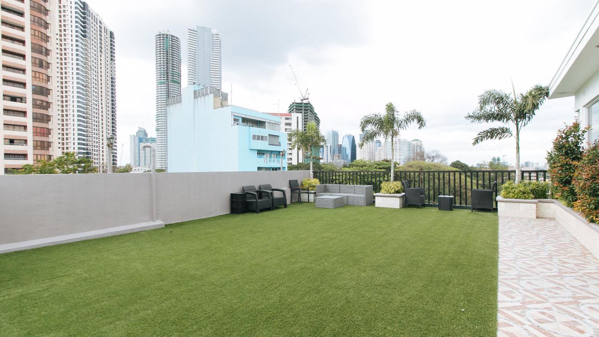 Reddoorz Plus At Canley Residential Pasig City Exterior photo